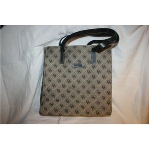 Dooney and Bourke Handbag